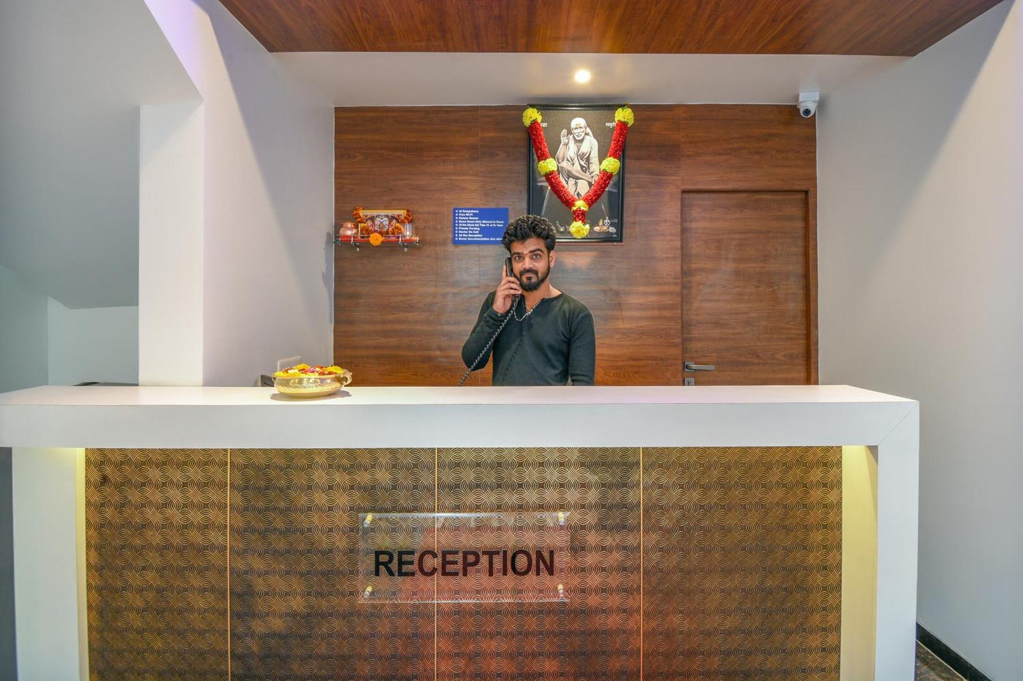Oyo Flagship Hotel Shreeyash Executive Mangvadi Esterno foto