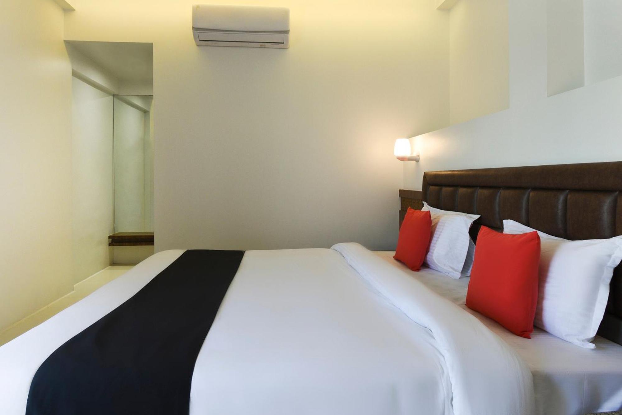 Oyo Flagship Hotel Shreeyash Executive Mangvadi Esterno foto